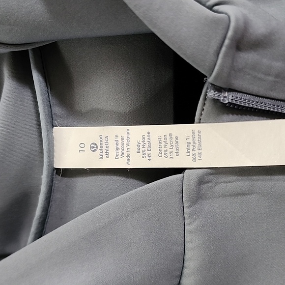 Lululemon Shaped Jacket Expression in Sterling EUC - Picture 9 of 11